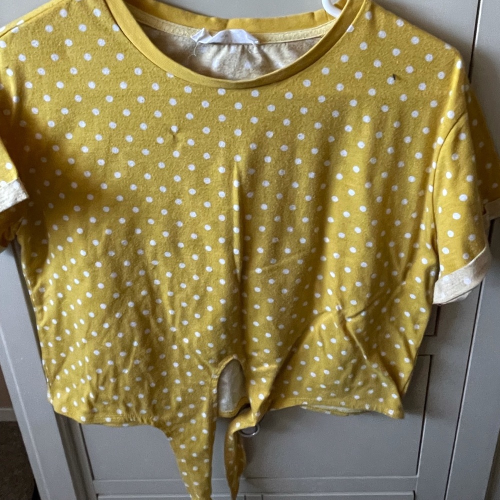 Yellow Poke a Dot Shirt with Tie